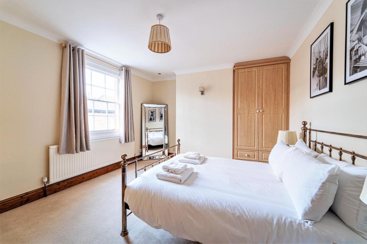 The Cottage In Chester, Sleeps 6 With Free Parking 外观 照片