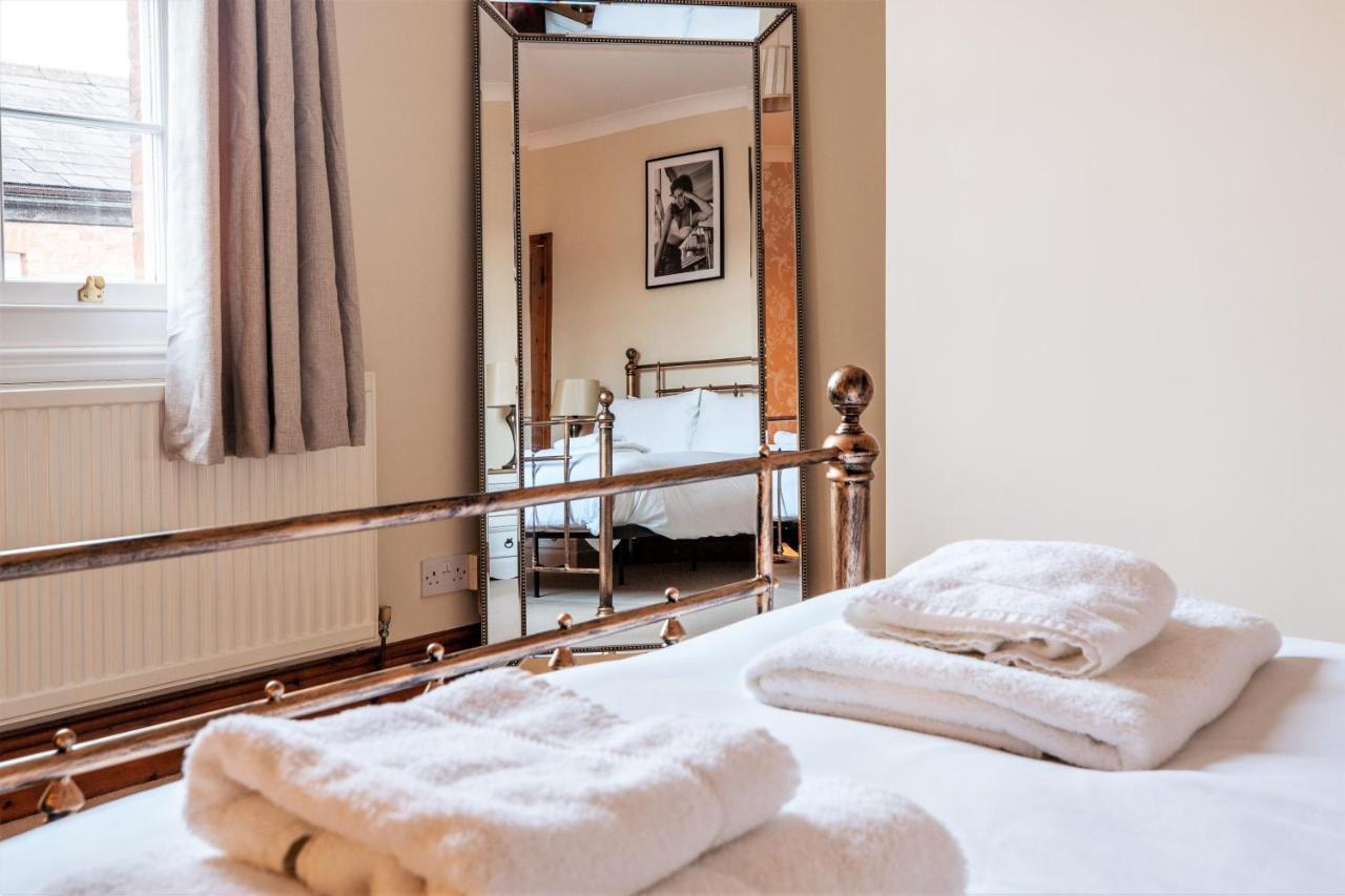 The Cottage In Chester, Sleeps 6 With Free Parking 外观 照片