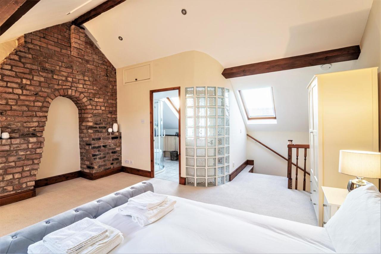 The Cottage In Chester, Sleeps 6 With Free Parking 外观 照片