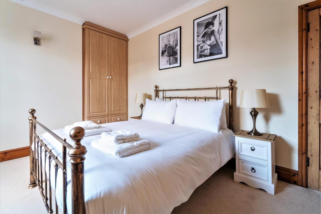 The Cottage In Chester, Sleeps 6 With Free Parking 外观 照片