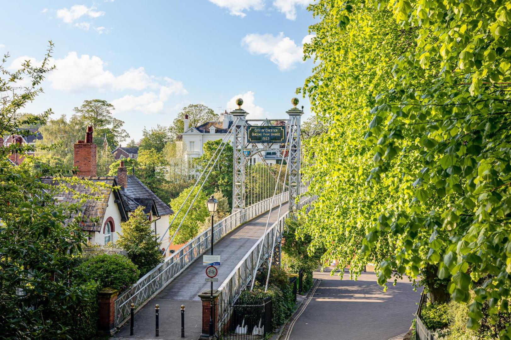 The Cottage In Chester, Sleeps 6 With Free Parking 外观 照片